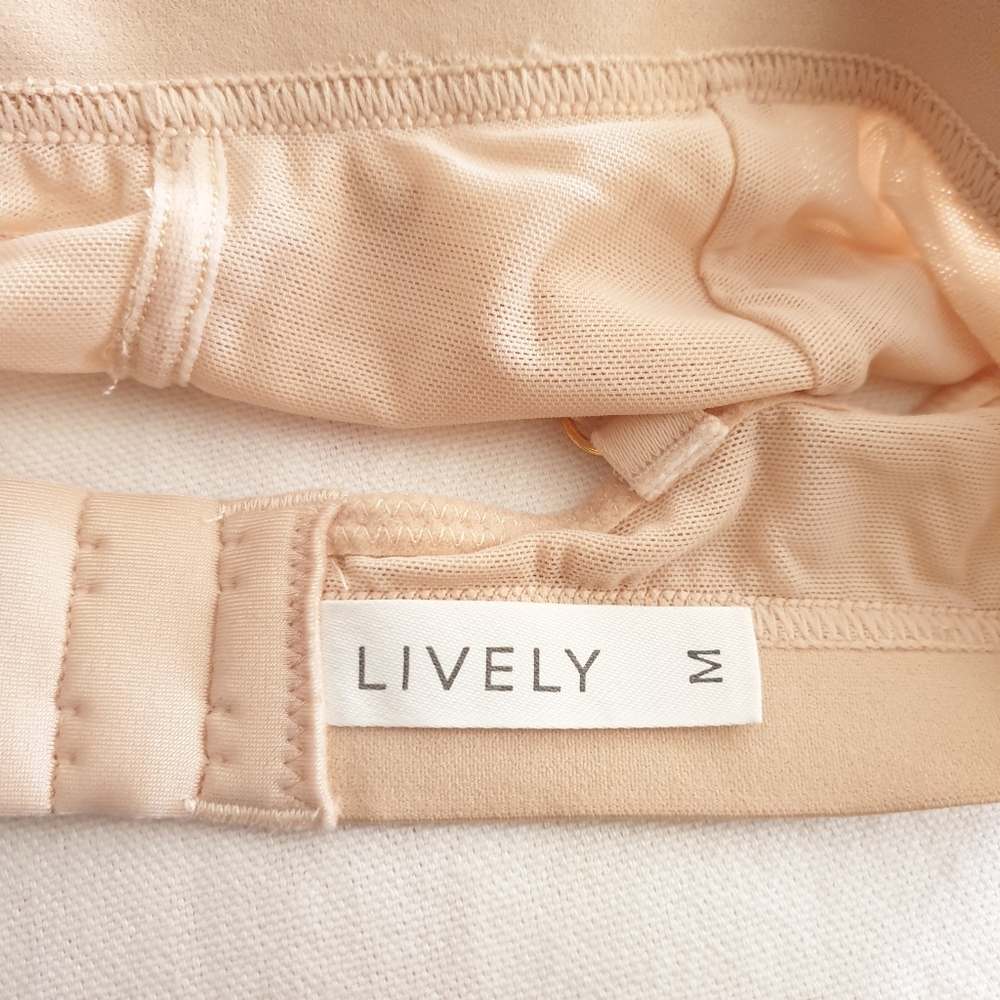 The Straight Up Bralette Lively sheer in Toasted Almond size medium